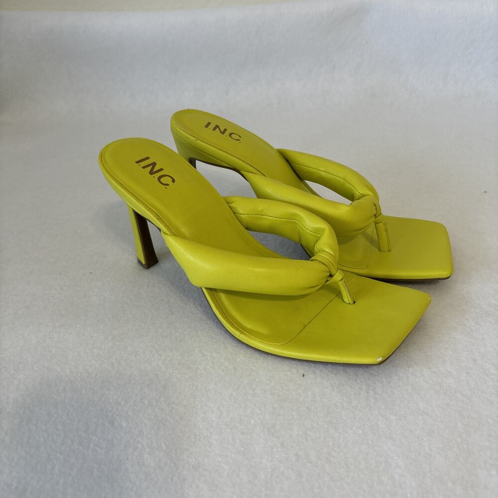 NWT INC Womens Faux Leather Open Toe Square Toe High Heel Thong Pumps Size 9M - Picture 2 of 9